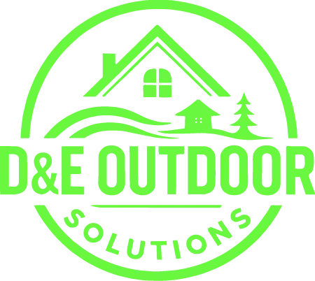 D&E Outdoor Solutions logo